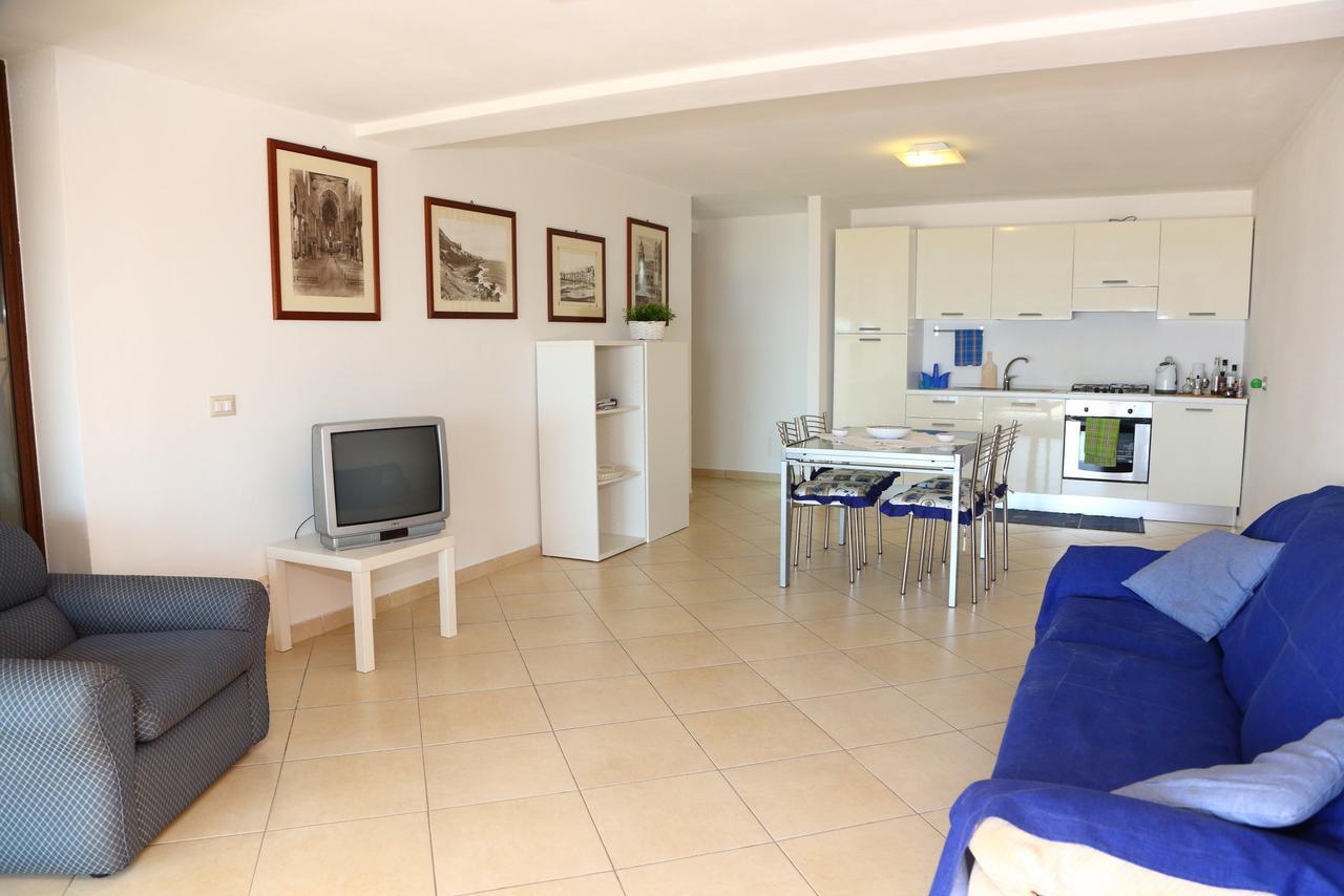 Terrazze Ponente E Levante - By Vacation Service Apartment Cefalu Luaran gambar